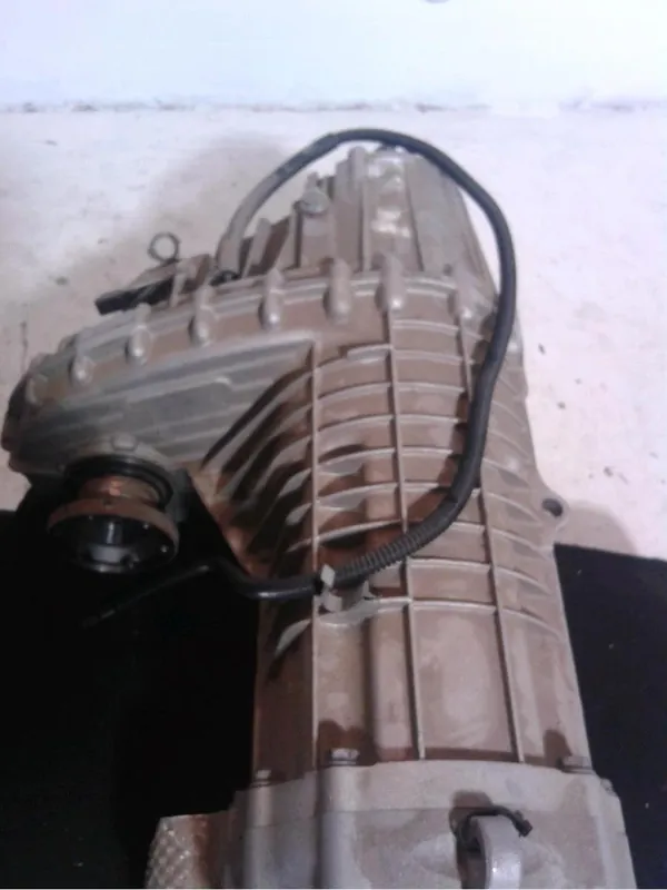 Echt Getriebe und Differential gebraucht VW TOUAREG (7L6) Baujahr 2006