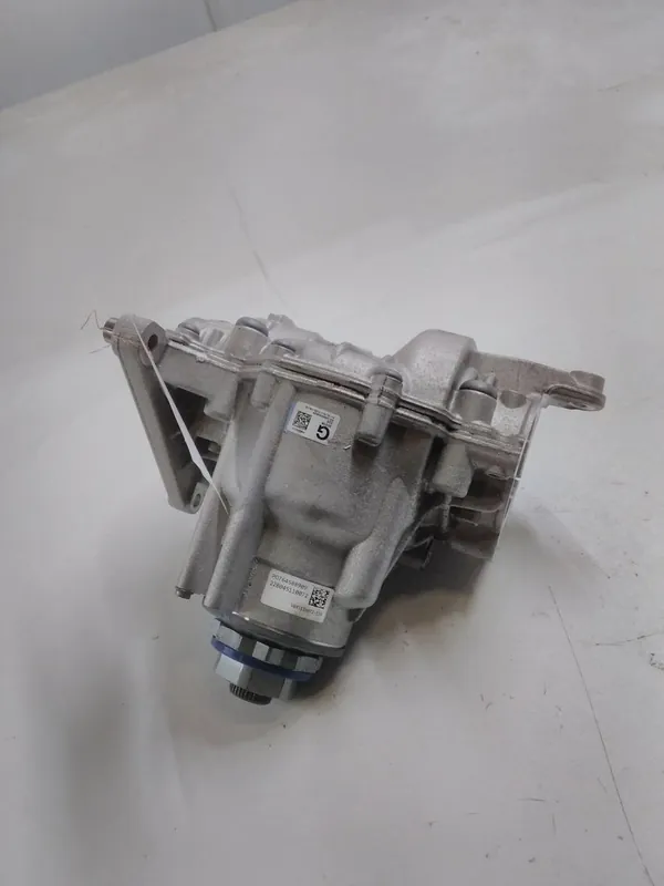 Abverkauf Getriebe und Differential gebraucht BMW X2 (F39 AB 11/2017) Baujahr 2022