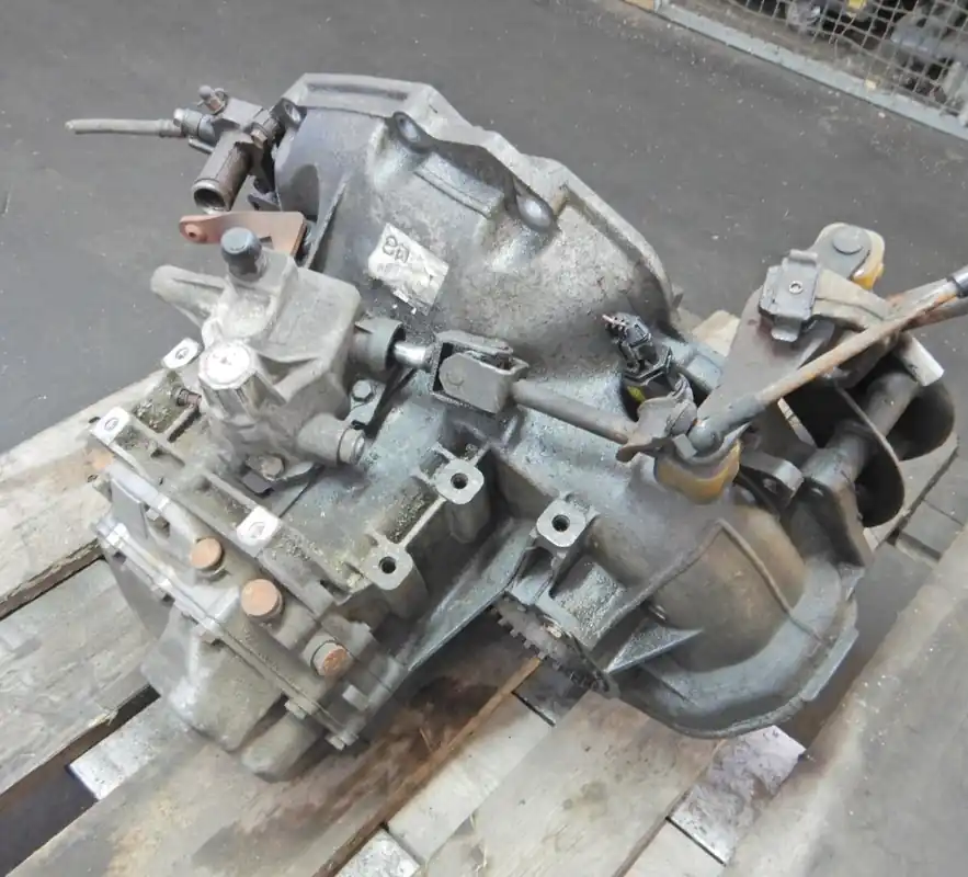 Neu Getriebe und Differential gebraucht CHEVROLET-DAEWOO AVEO Baujahr 2008