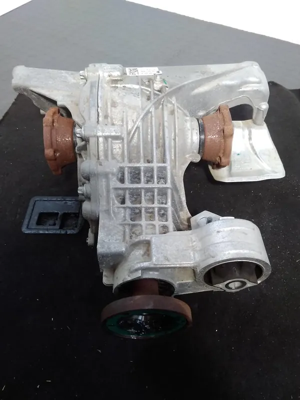 Getriebe und Differential gebraucht VW TOUAREG III Baujahr 2018 Abverkauf