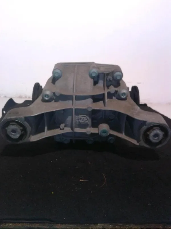Echt Getriebe und Differential gebraucht VW TOUAREG (7L) Baujahr 2005