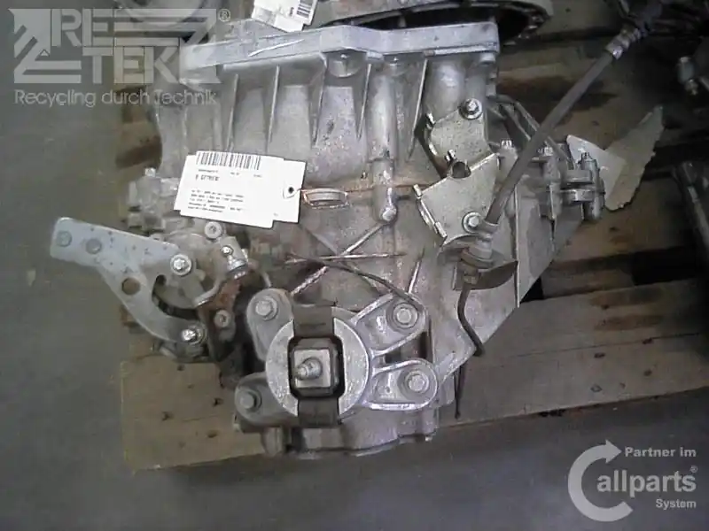 Heißes Angebot Getriebe und Differential gebraucht MINI MINI II R56 AB 11/06 Baujahr 2006
