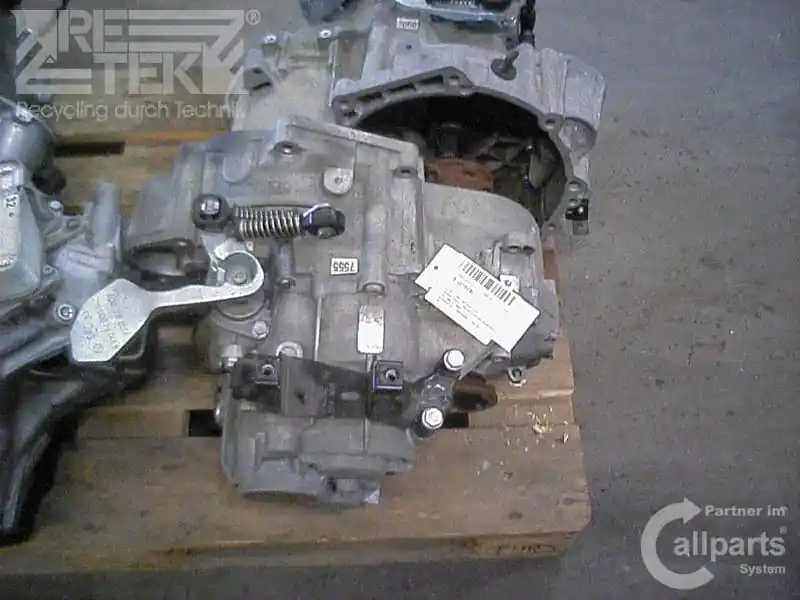Neu Im Sortiment Getriebe manuell gebraucht SKODA FABIA II (5J)AB12/06 Baujahr 2007