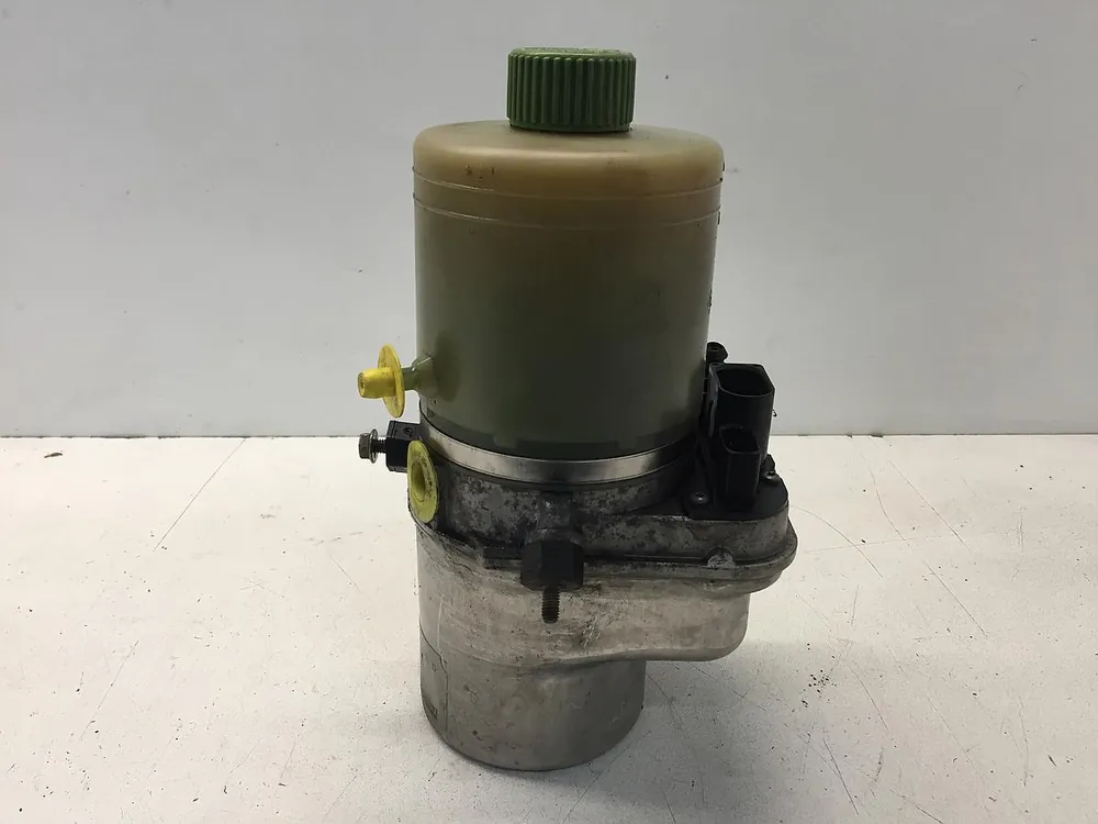 Hilfsmotoren,-Pumpen gebraucht AUDI A2 Baujahr 2002 Highlight