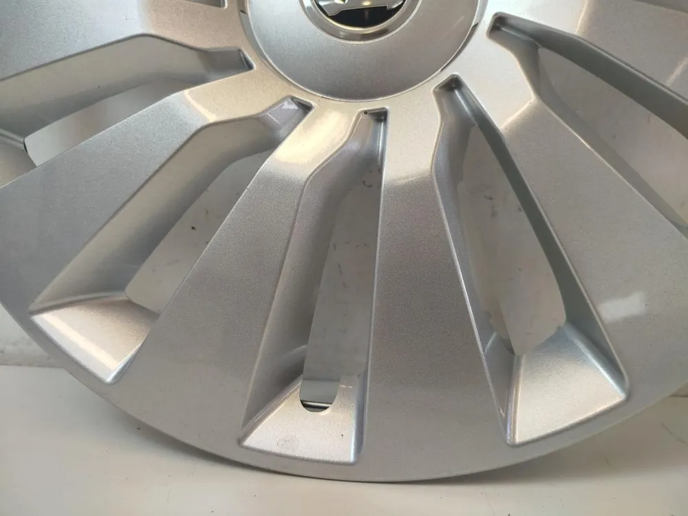 Reifen, Felgen, Räder gebraucht SKODA OCTAVIA III 5E/NL/NR Baujahr 2015 Jetzt Bestellen