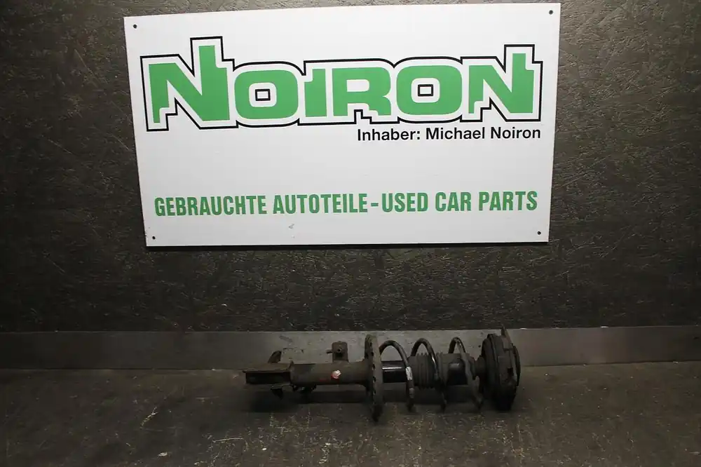 Federbeine, Achsschenkel gebraucht NISSAN MICRA (K12E,AB11/02) Baujahr 2006 Billig