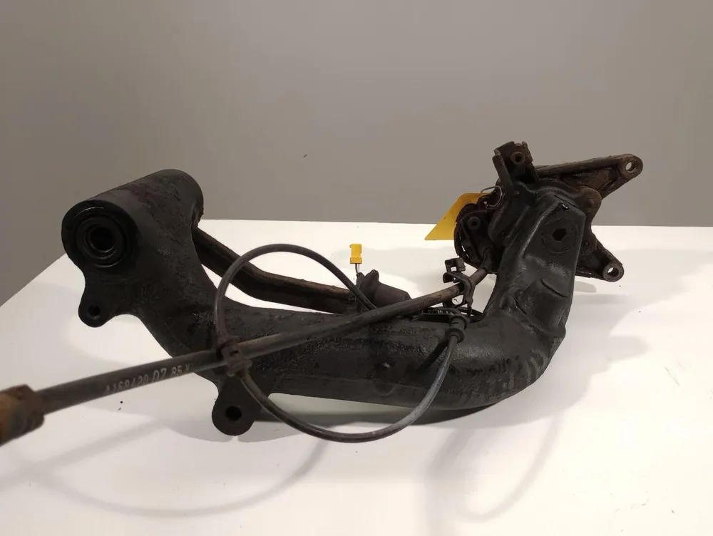 Neu Im Sortiment Federbeine, Achsschenkel gebraucht MERCEDES-BENZ A-KLASSE (W168) Baujahr 1999