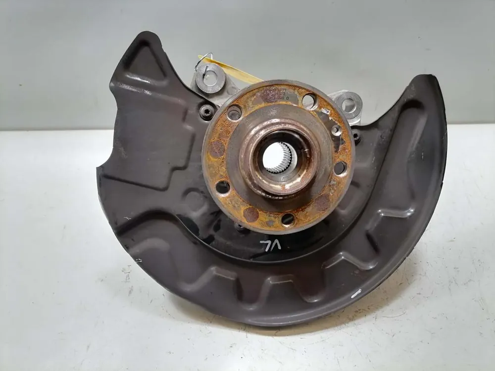 Federbeine, Achsschenkel gebraucht VW Passat B9 Baujahr 2024 Neue Ware