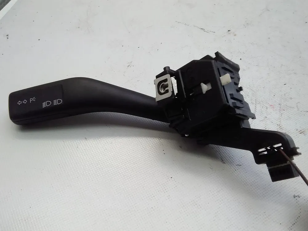 Online Kaufen Innenausstattung gebraucht VW GOLF V (1K) Baujahr 2005