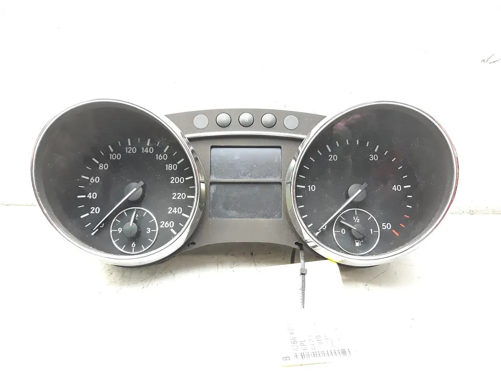 Meistverkauft Armaturen gebraucht MERCEDES-BENZ R-KLASSE W251,09/05- Baujahr 2006