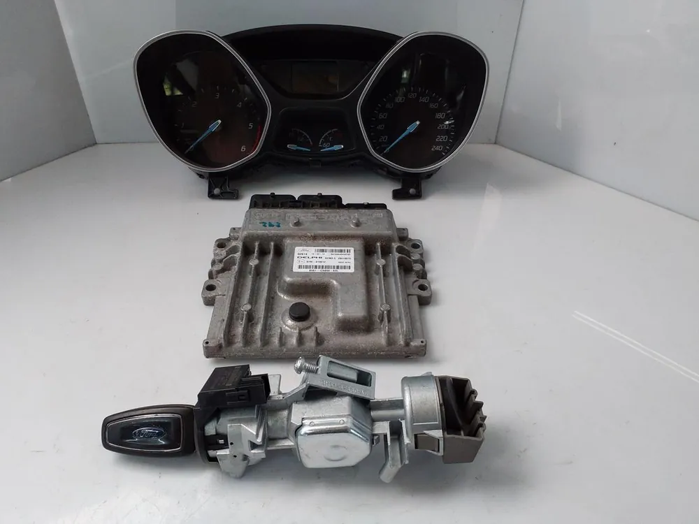 Begrenztes Angebot Armaturen gebraucht FORD C-MAX (CB7) Baujahr 2014