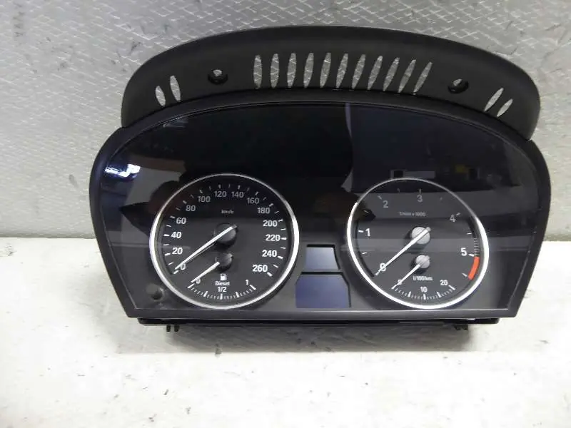 Kracherpreis Armaturen gebraucht BMW 5-ER (E60N,E61N) Baujahr 2010