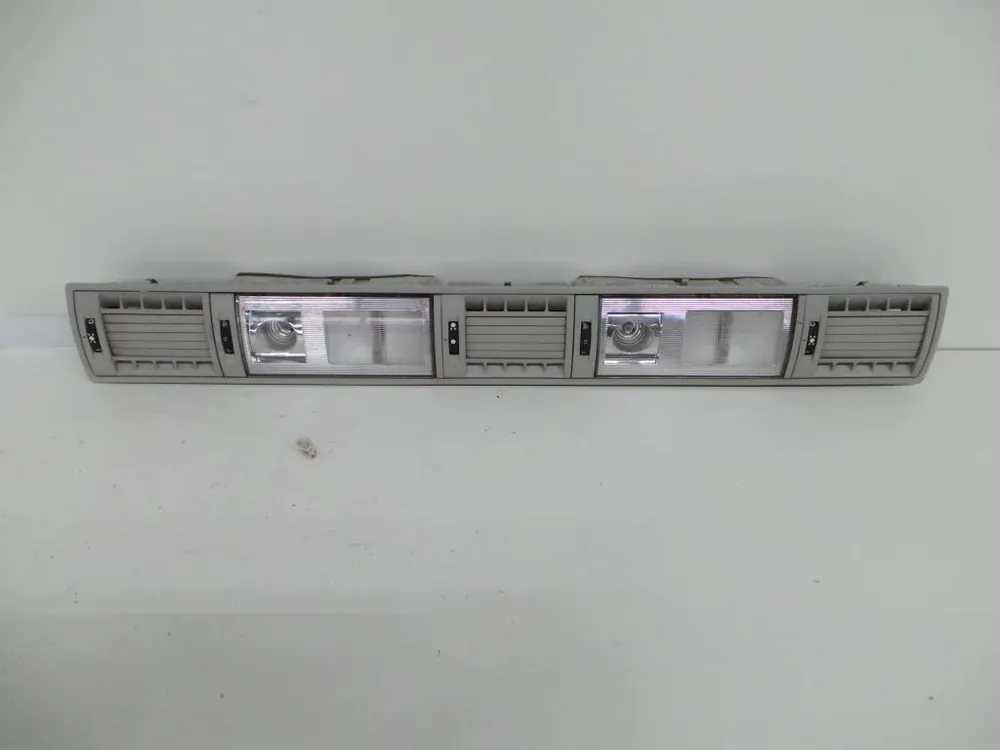 Innenverkleidungen gebraucht VW T5 (7H, AB 04/03) Baujahr 2004 Meistverkauft