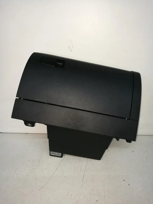 Innenausstattung gebraucht VW POLO 6R Baujahr 2011 Neue Ware