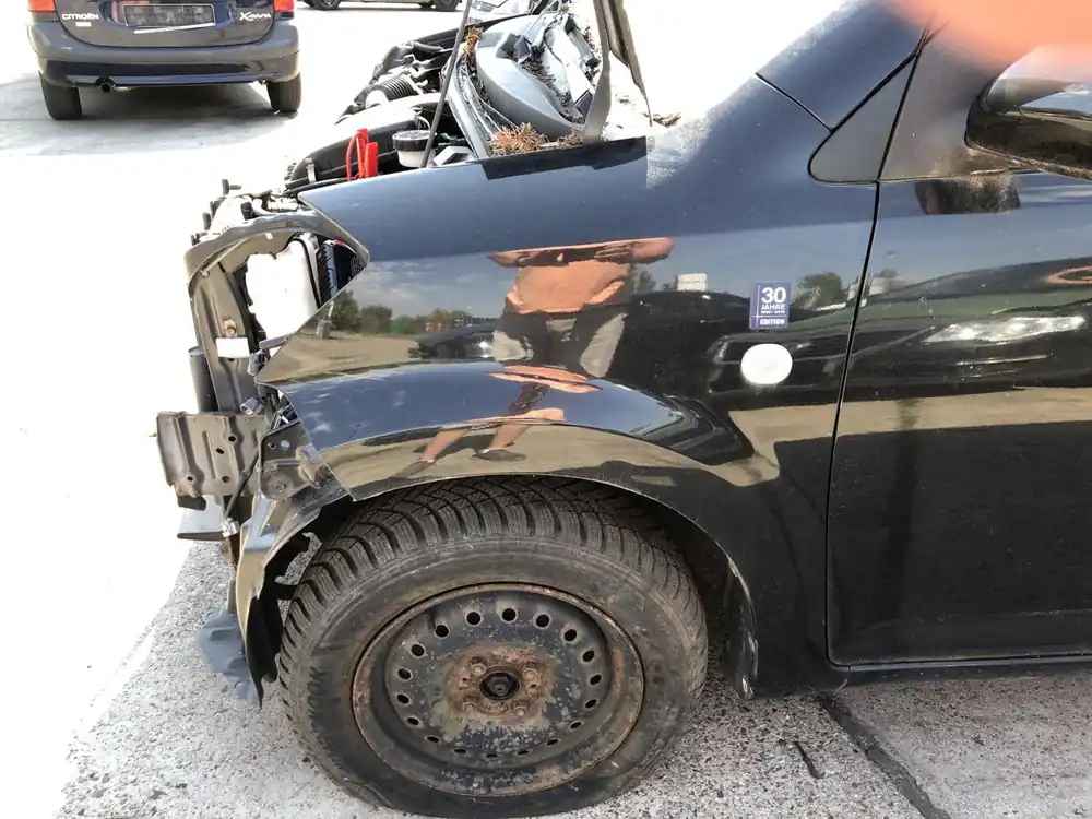 Sofort Bestellen Kotflügel gebraucht SUBARU Justy 4 Baujahr 2009