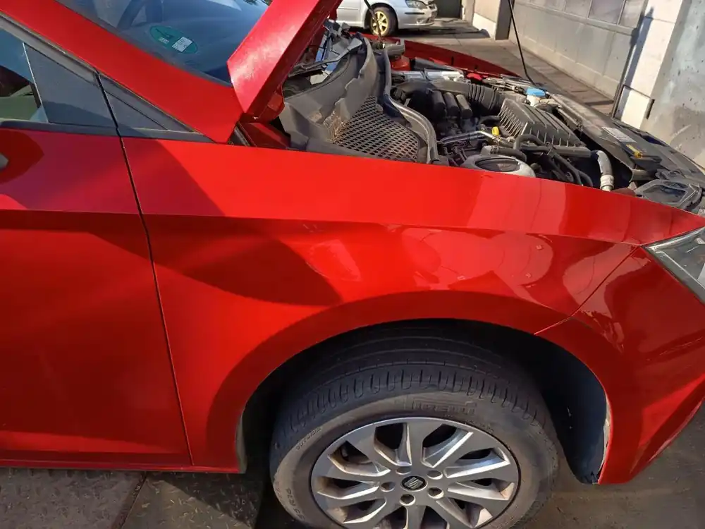 Expressversand Kotflügel gebraucht SEAT LEON (5F) Baujahr 2014