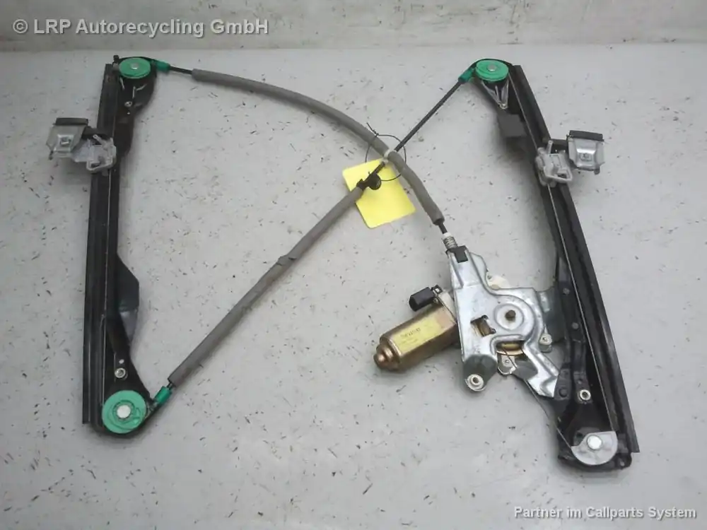 Sonstiges gebraucht FORD FOCUS LIM 3/5-TUERIG Baujahr 2002 Neue Ware