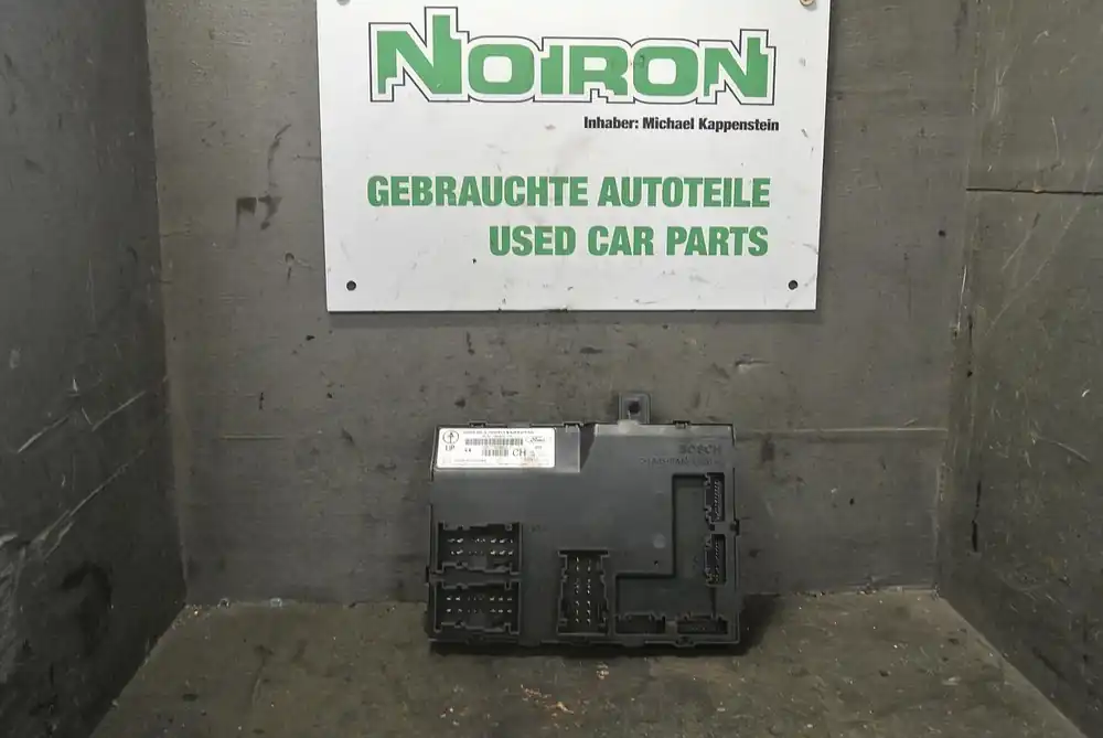 Sonstiges gebraucht FORD FIESTA 2AJ (7/08-) Baujahr 1900 Sonderangebot
